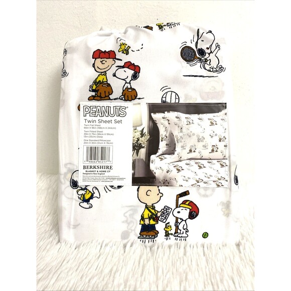 Peanuts Snoopy Twin Sheets Set 3 Pieces Boys Sports Printed White - Picture 1 of 8